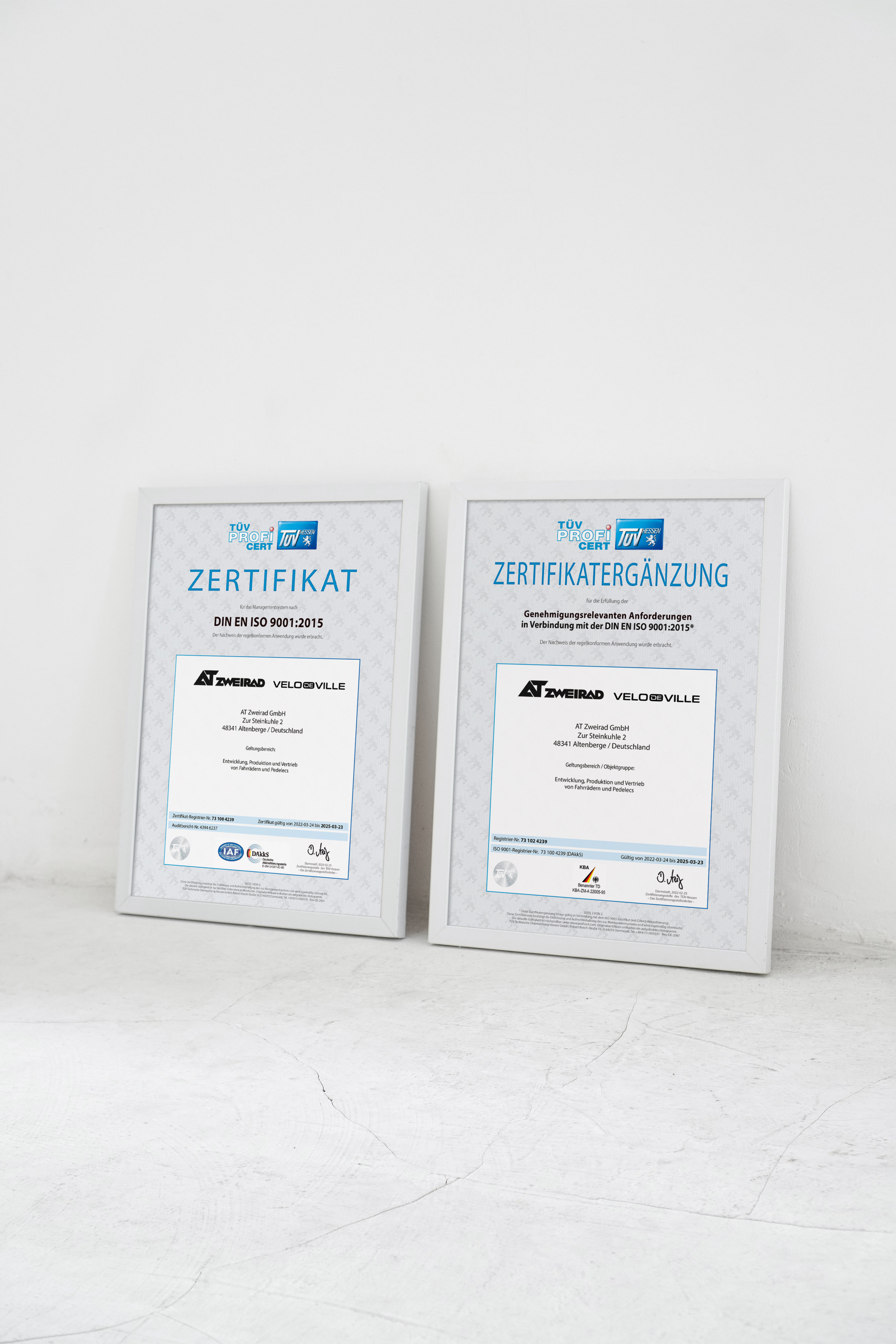 Zertifikat des TÜV Hessen für das Qualitätsmanagementsystem von VELO DE VILLE